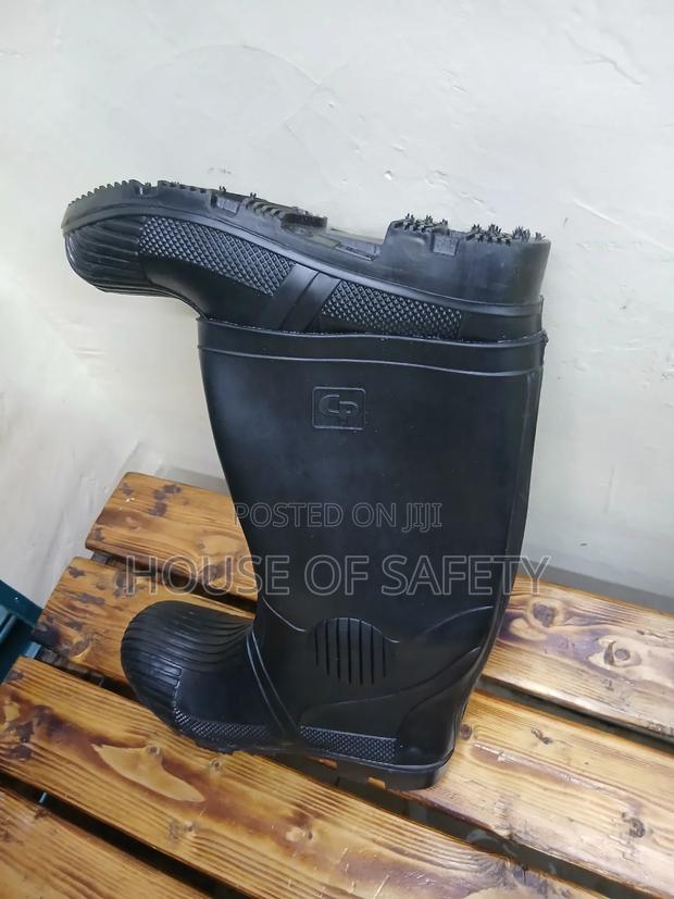 Grip Gumboots On Black