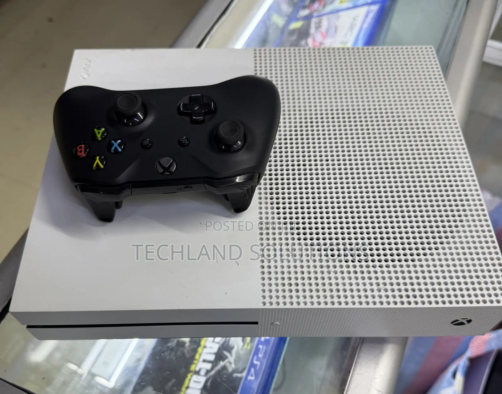 Neat Condition Xbox One S