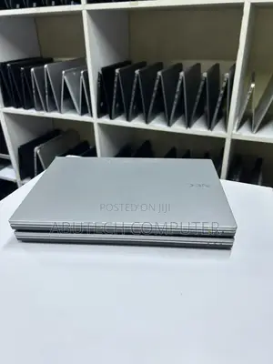 Laptop NEC N22A 8GB Intel Core i5 SSD 256GB