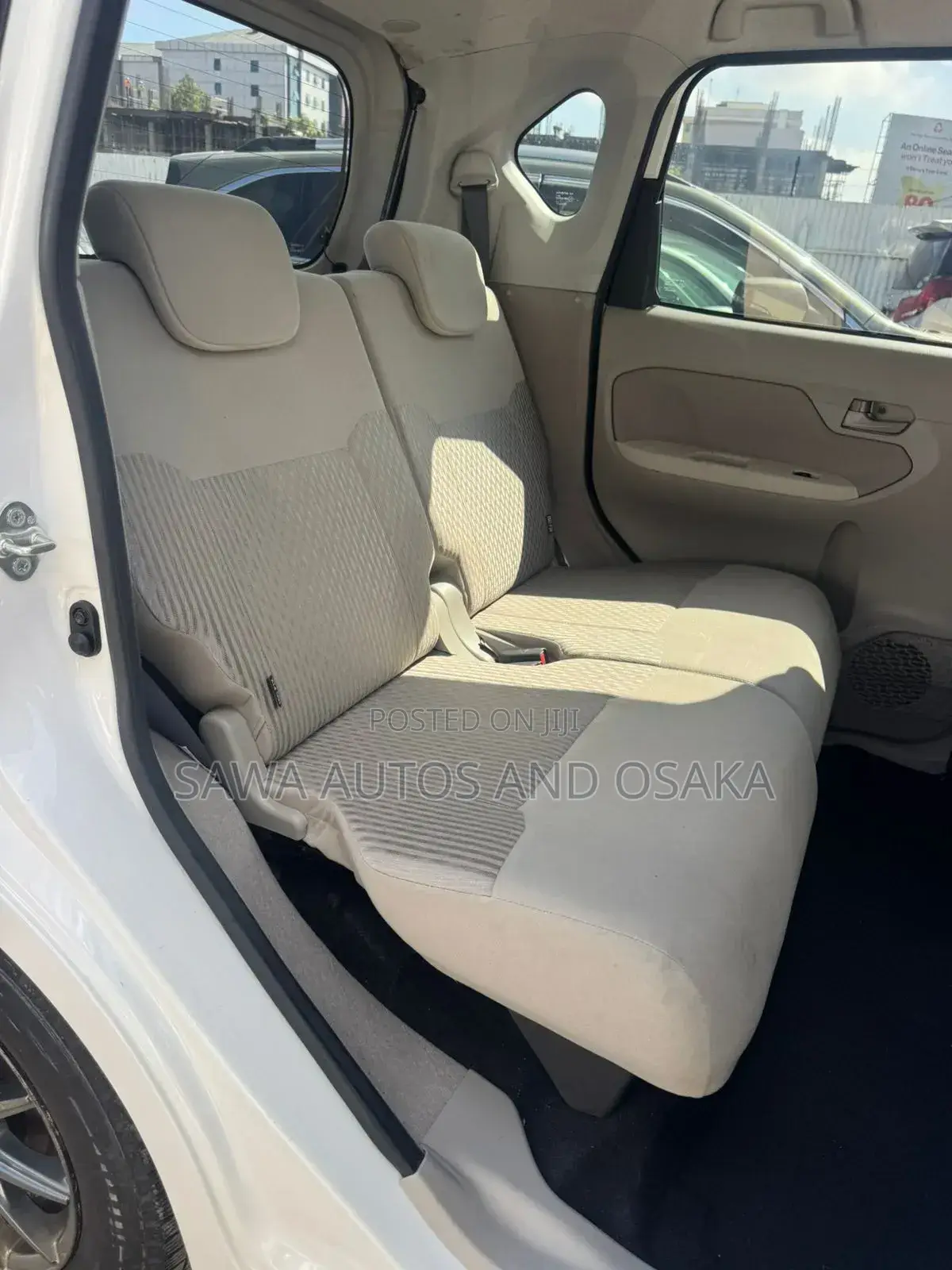 Daihatsu Move 2019 White