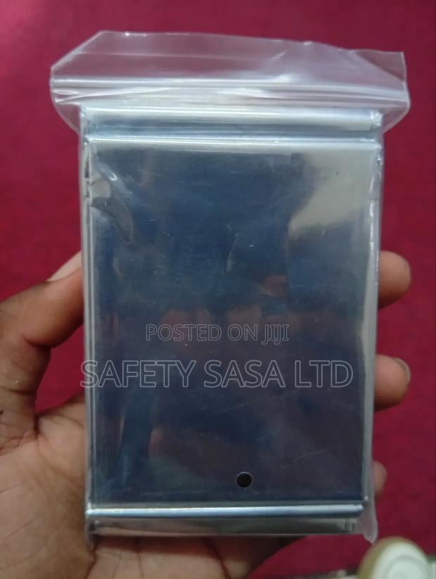 Emergency Blanket/Thermal - thumbnail 3