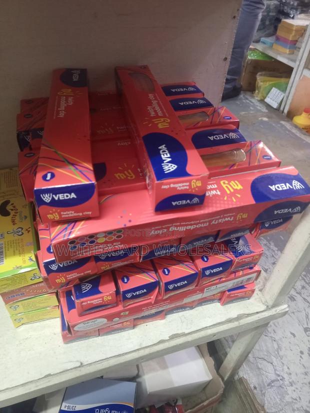 Veda Moudelling Clay - main view