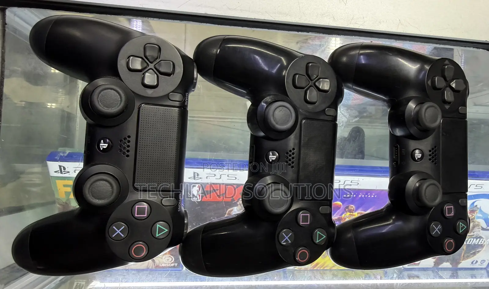 Excellent Condition Original Ps 4 Pads