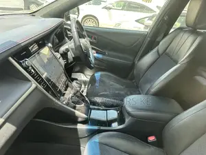 Toyota Harrier 2.0 4WD 2019 Black