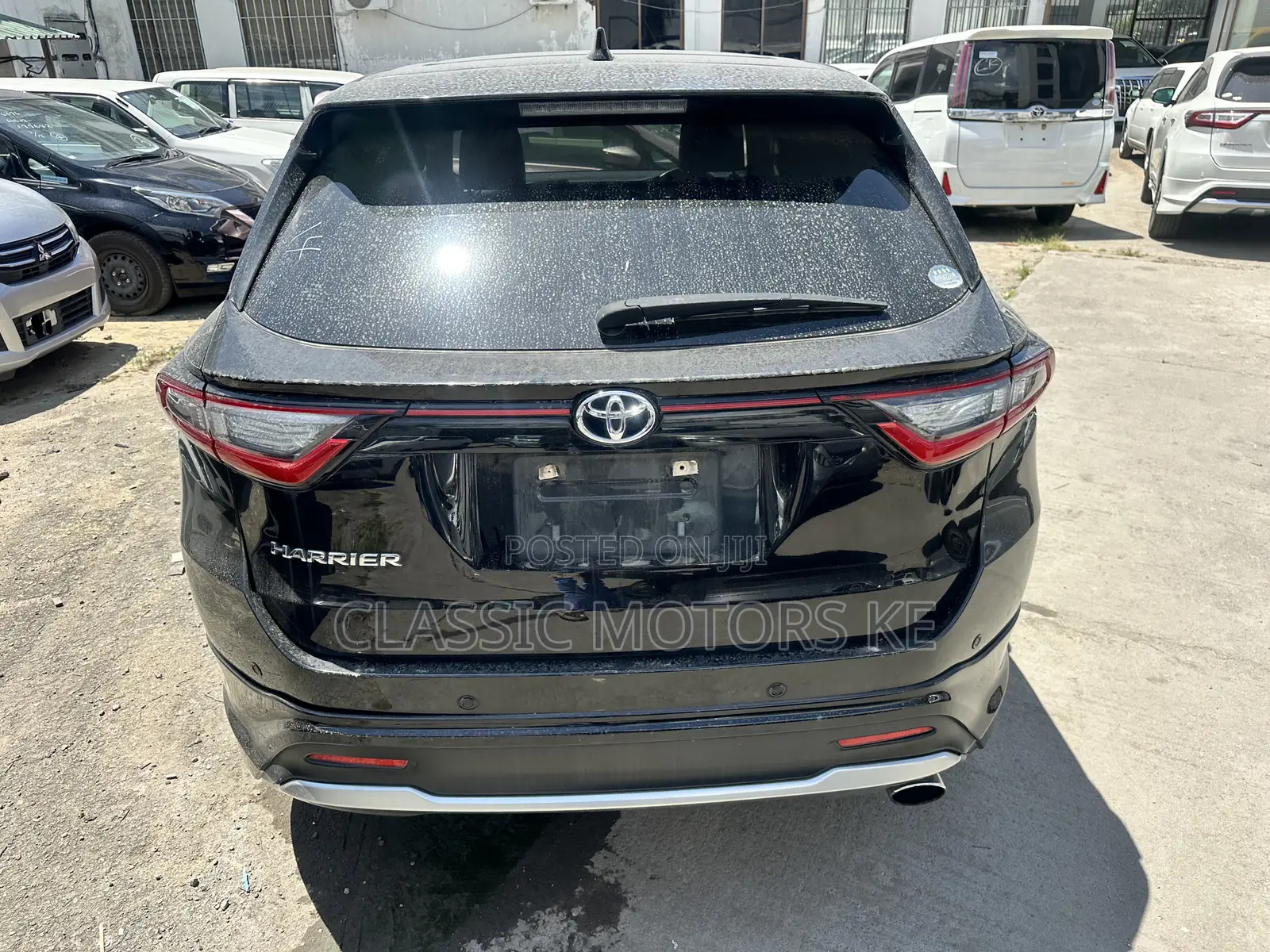 Toyota Harrier 2.0 4WD 2019 Black