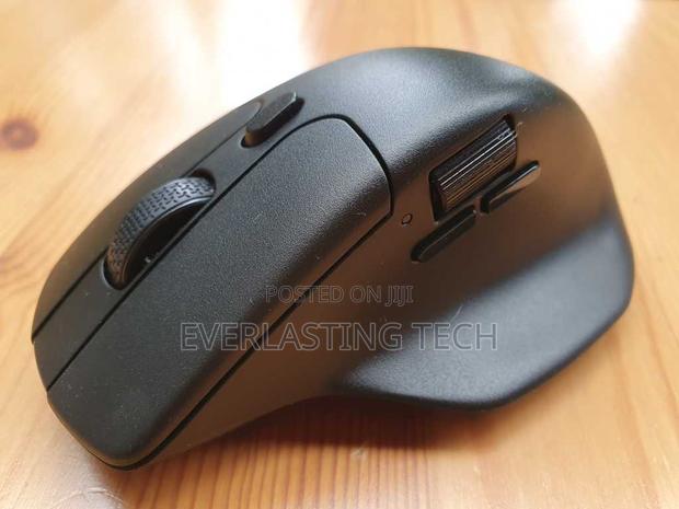 Keychron M6 Wireless Gaming Mouse - main view