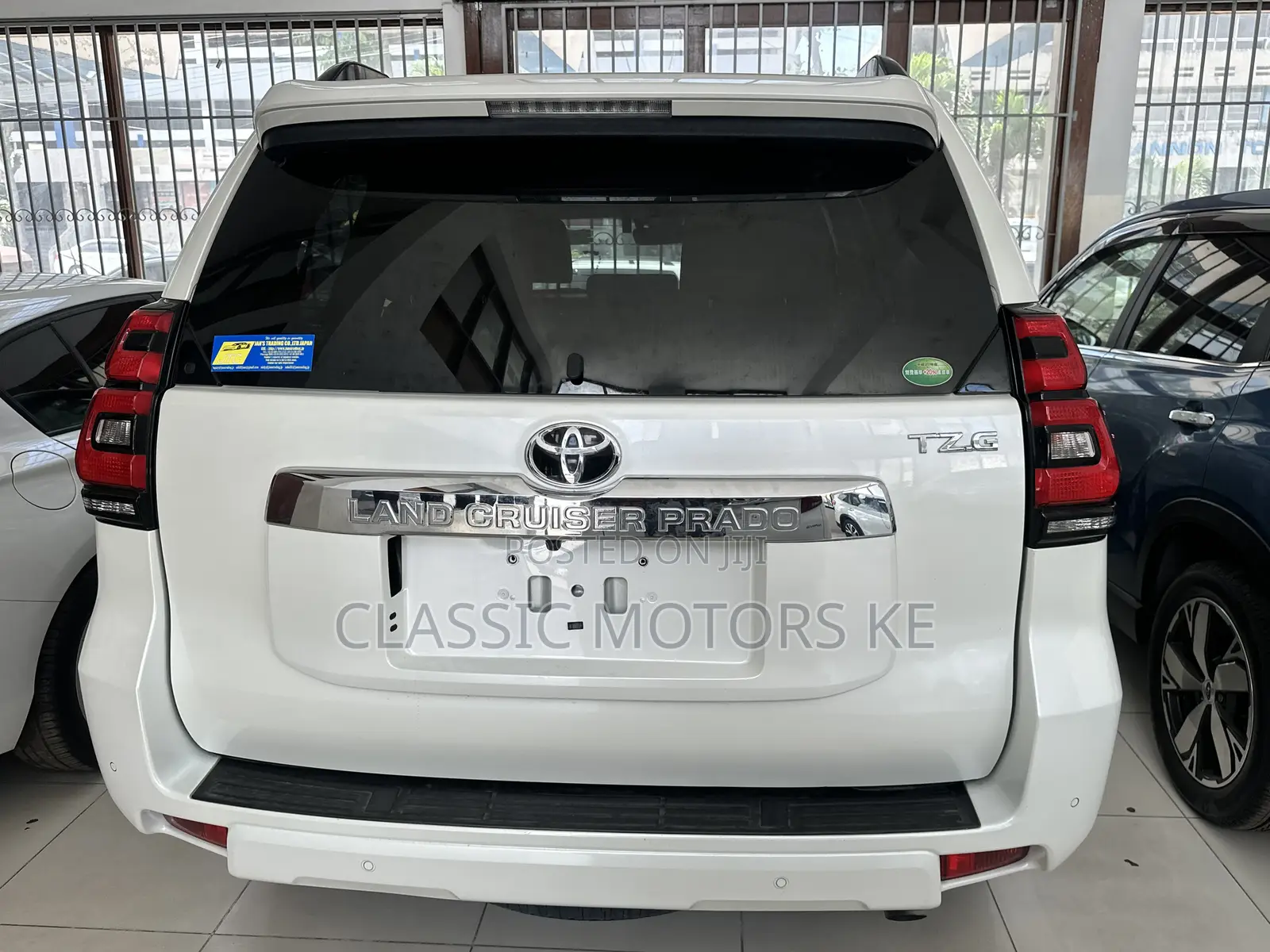 Toyota Land Cruiser Prado 2.8 2019 White
