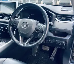 Toyota RAV4 Hybrid 2019 Black