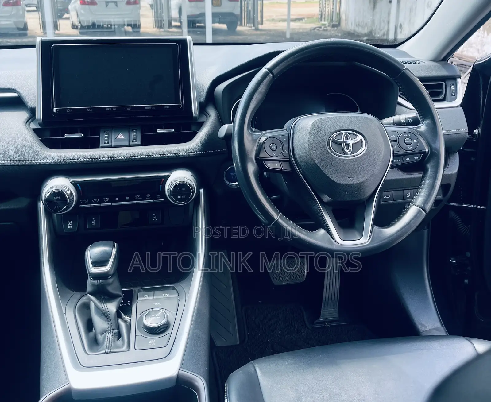 Toyota RAV4 Hybrid 2019 Black