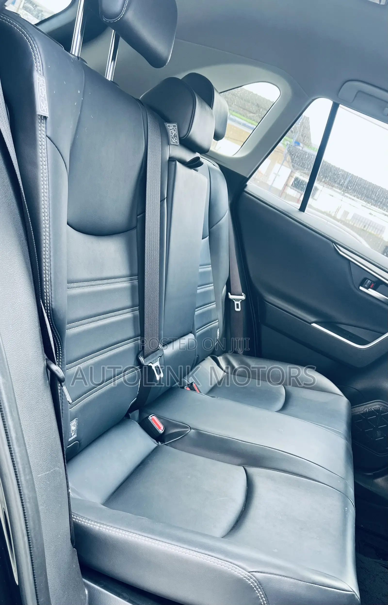 Toyota RAV4 Hybrid 2019 Black