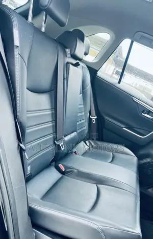 Toyota RAV4 Hybrid 2019 Black