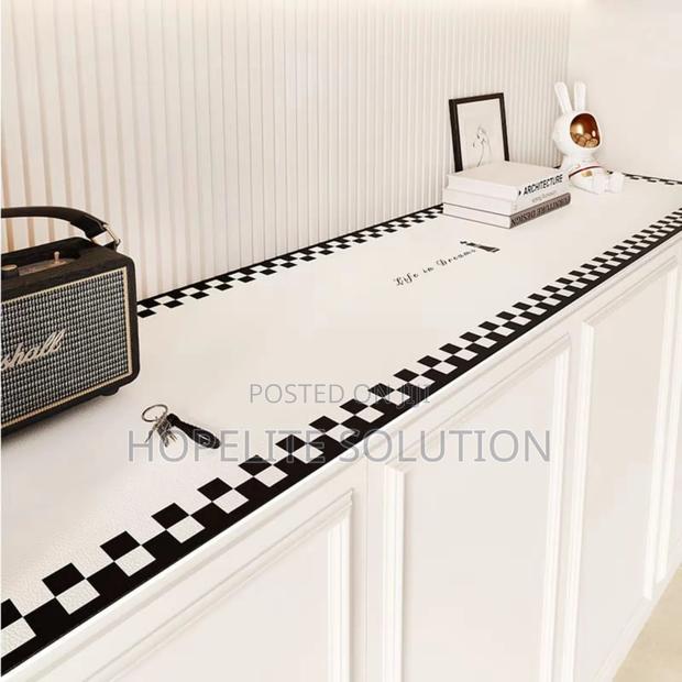Washable Table Runner - thumbnail 5