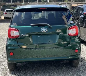 Toyota Passo 1.0 FWD 2018 Green