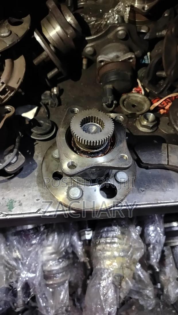 Toyota Premio Hub Bearing Ex Japan