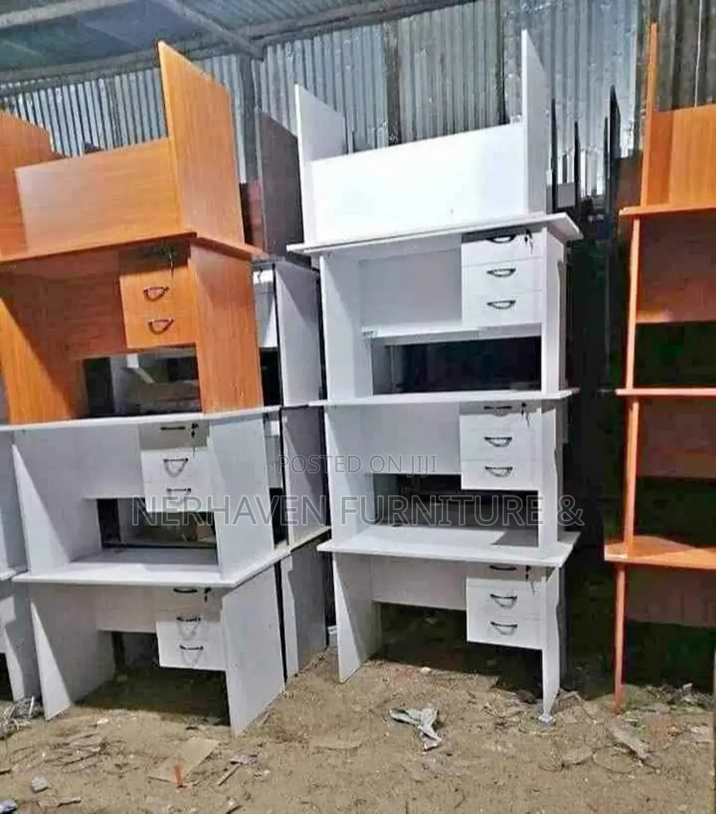 Office Furnitures Desks - All Available