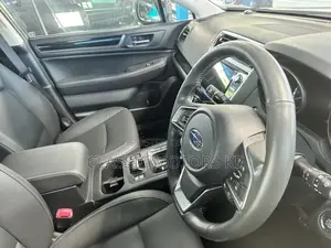 Subaru Outback 2.5i AWD 2019 Gray