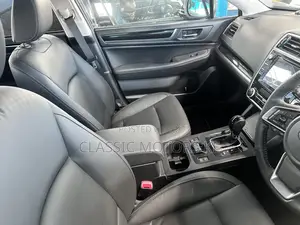 Subaru Outback 2.5i AWD 2019 Gray