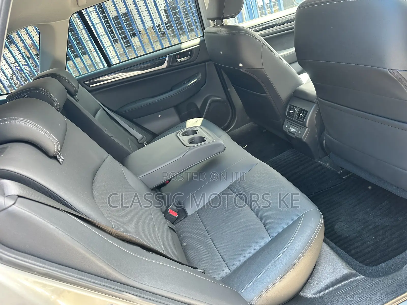 Subaru Outback 2.5i AWD 2018 Gray