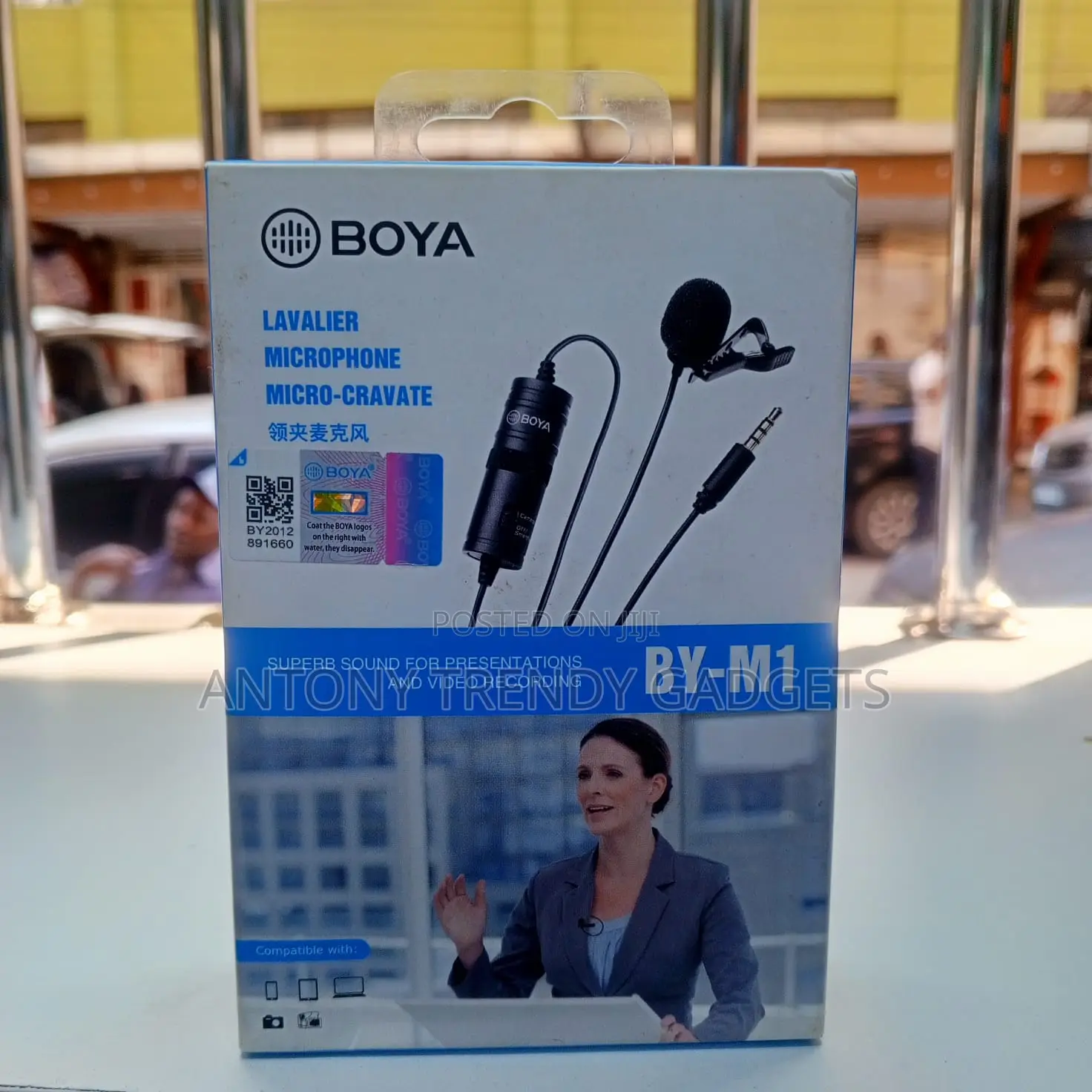 Boya By-m1 Clip-on Microphone For Clear Professional Audio