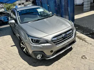 Subaru Outback 2.5i AWD 2018 Gray