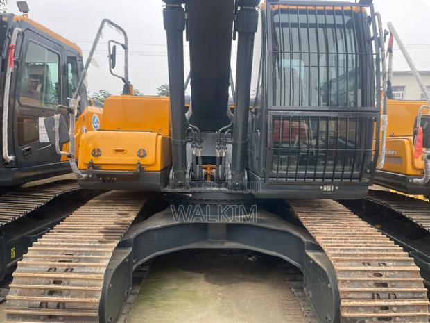 Used Hyundai 220lc - thumbnail 3