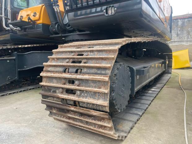 Used Hyundai 220lc - thumbnail 5