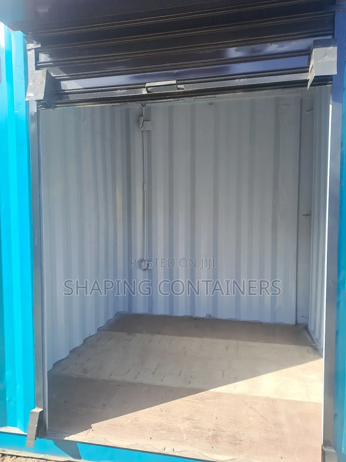 40ft Container Shops 4 Doors