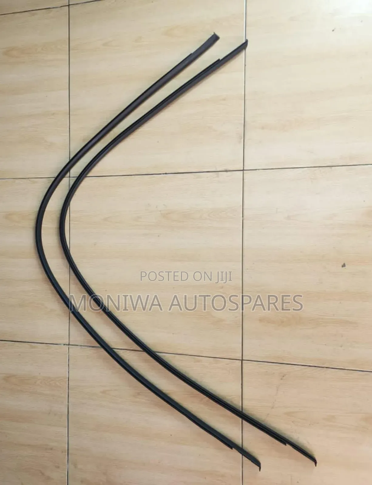 Roof Moulding Nze 2001-2005