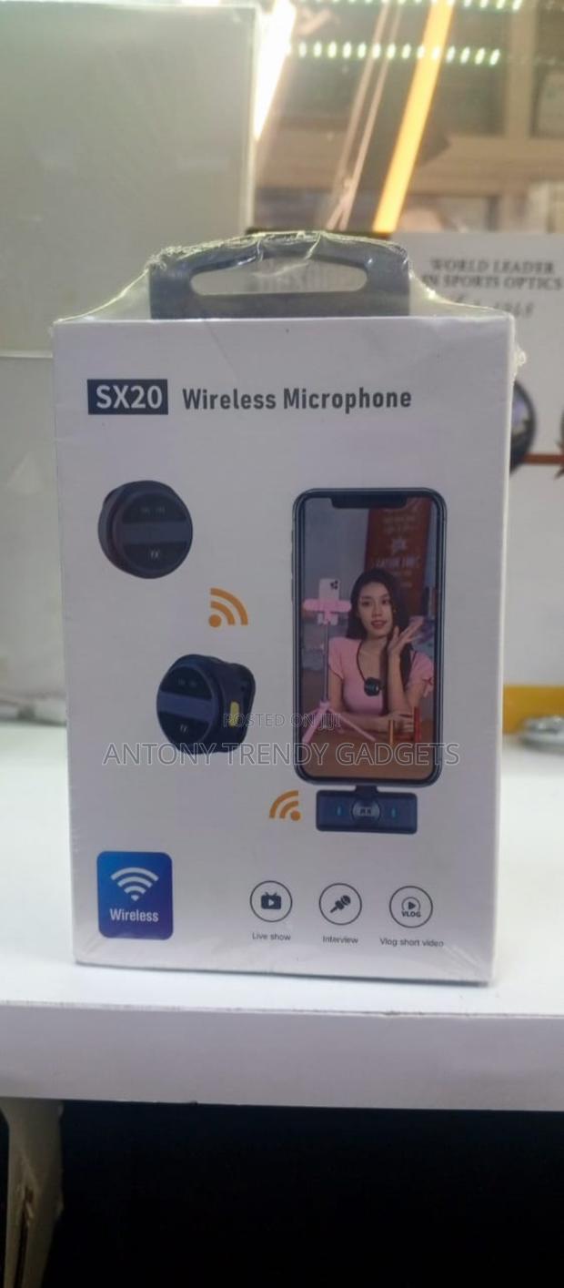 Sx20 Rechargeable Wireless Microphone For Smartphones - main view