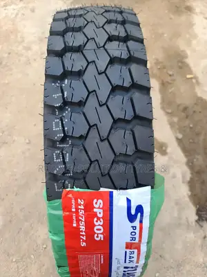 215 /75 R17.5 Sportrack Tyres Sp305 18pr
