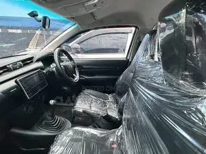 Toyota Hilux Revo Single Cab Deisel 2.8 AWD 2019 Gray