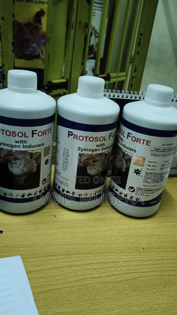 Protosol Forte, a Nutritional Supplement for Poultry - 1 Litre - main view