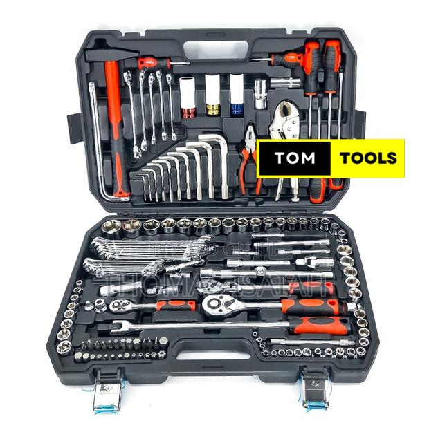 142+2pcs Chrome Vanadium 1⁄2 Inch and 1⁄4 Inch Ratchet Set Tool Kit