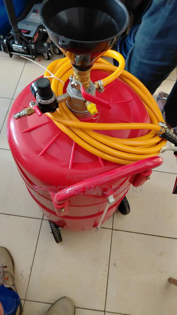 80litres Plastic Soap Foaming Machine With Accessories. - thumbnail 3