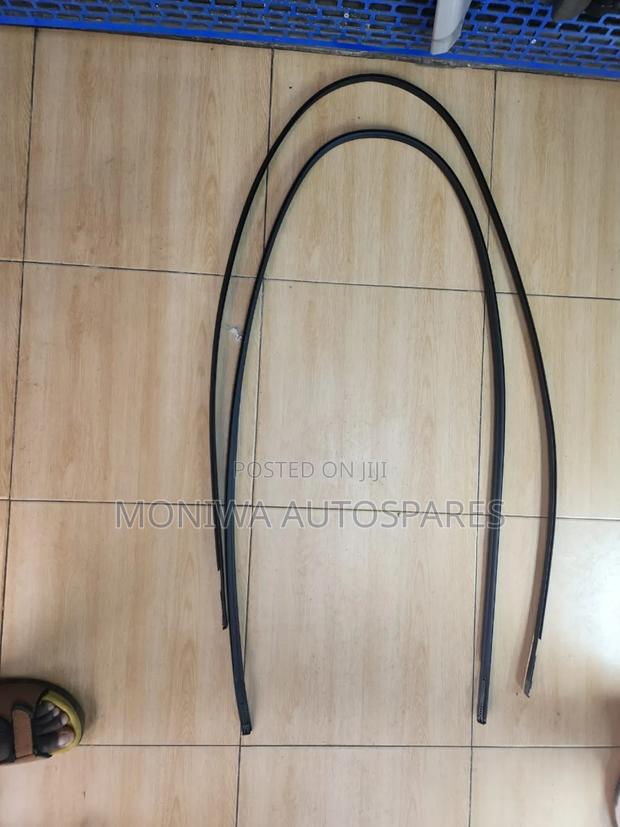 Roof Moulding Wish Old Model Available at an Affordable Price