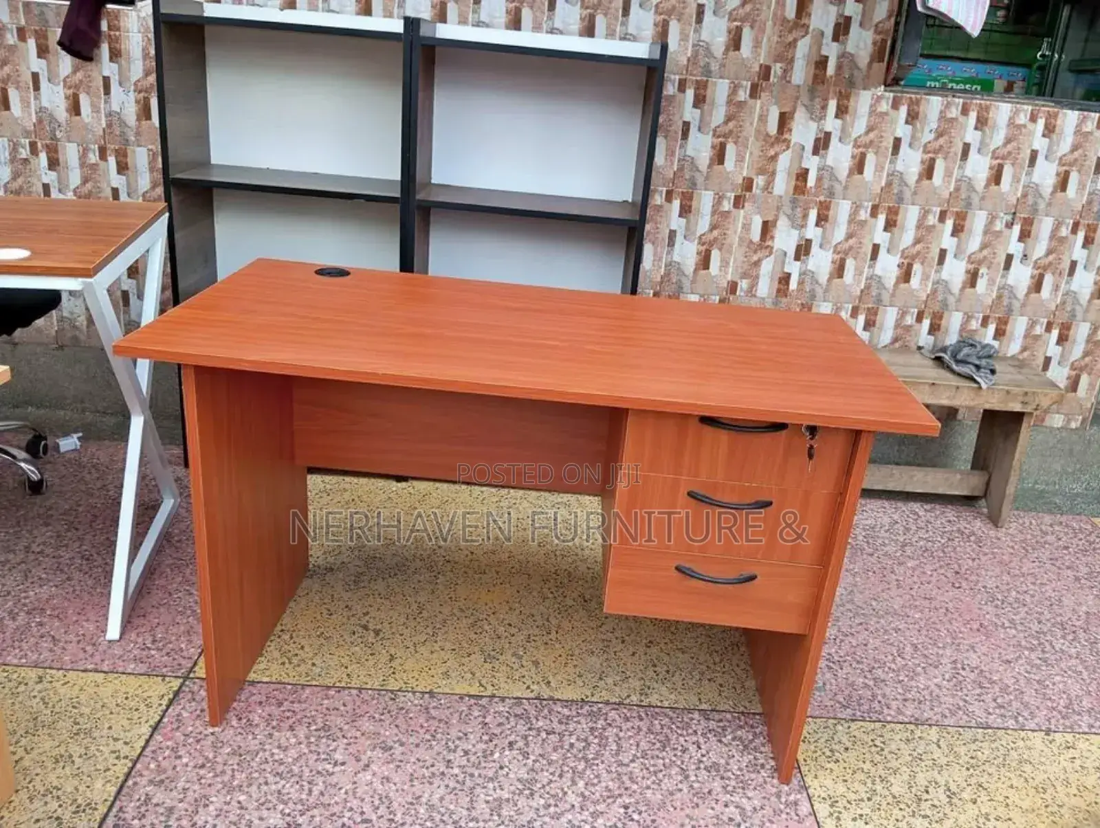 Best Office Desk