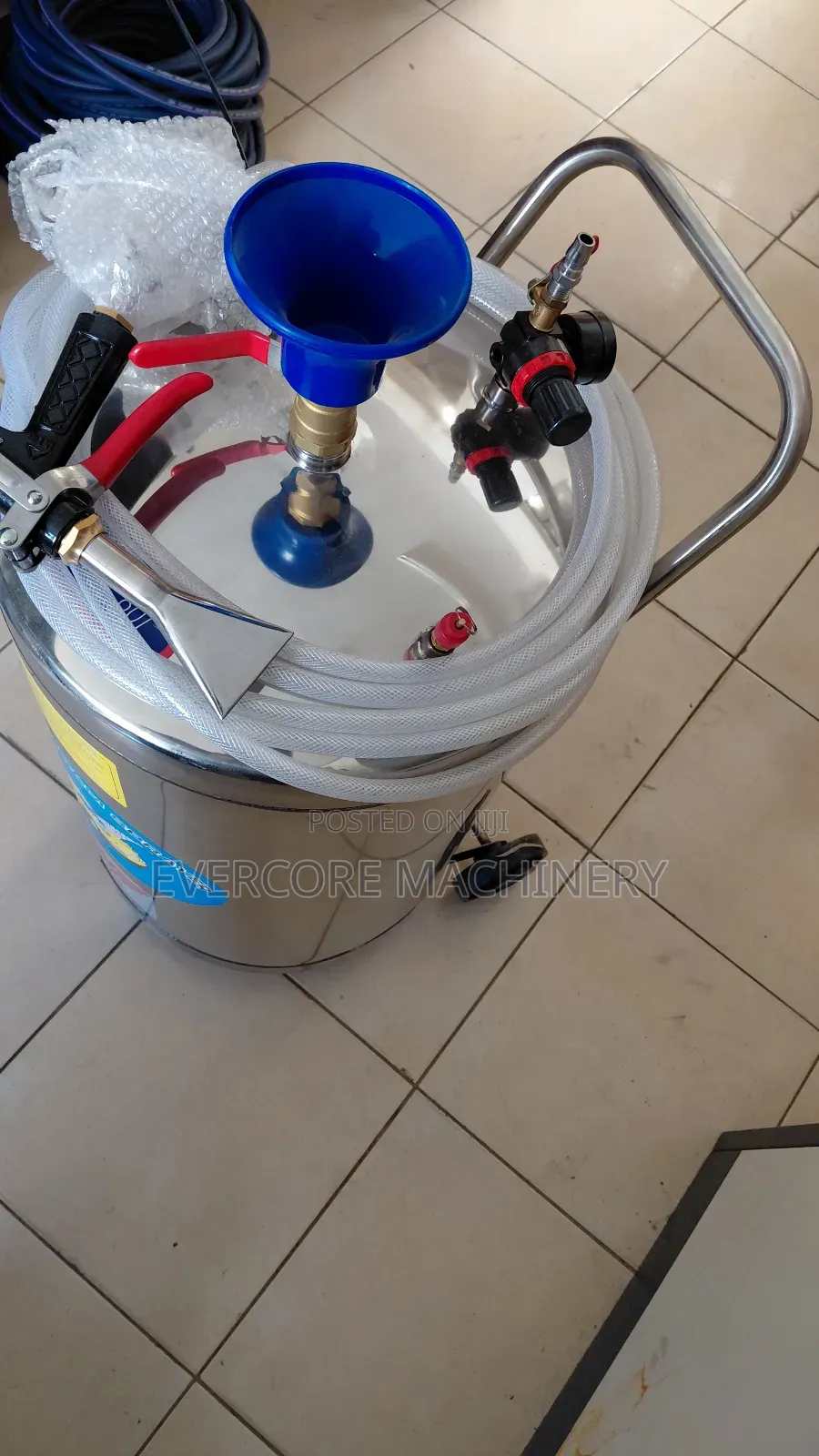 Commercial Soap Dispenser/Foaming Machine 80litres Stainless Steel.
