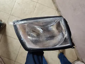 Headlight Nissan Vannette