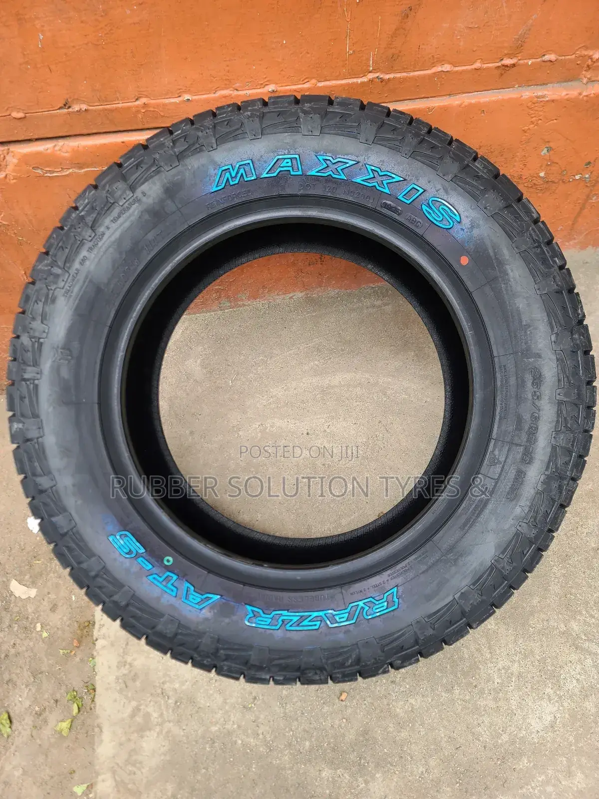 265/60r18 Maxxis Tires A/T781 Razr [Made In Thailand ]