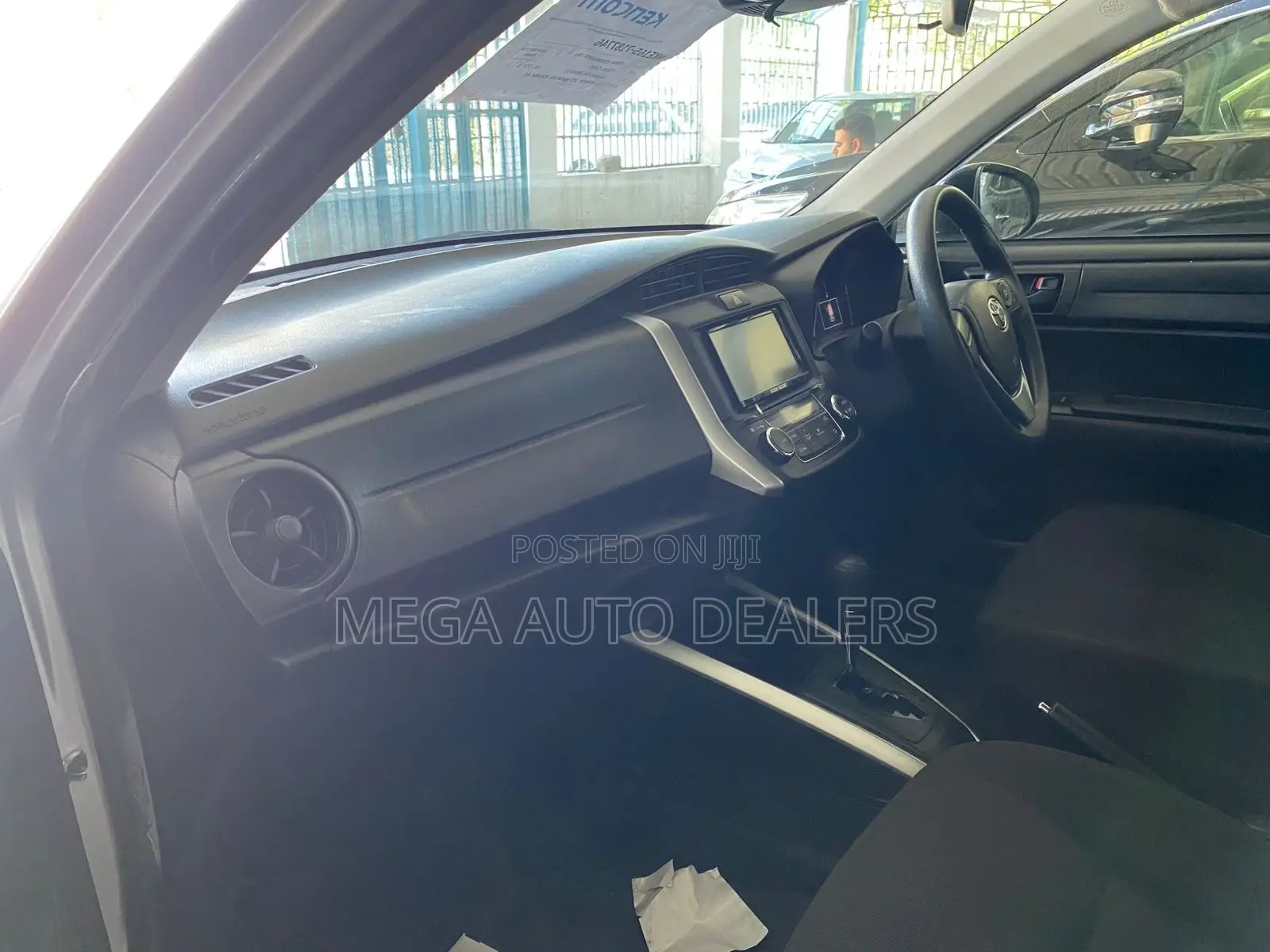 Toyota Corolla Fielder 2018 Silver