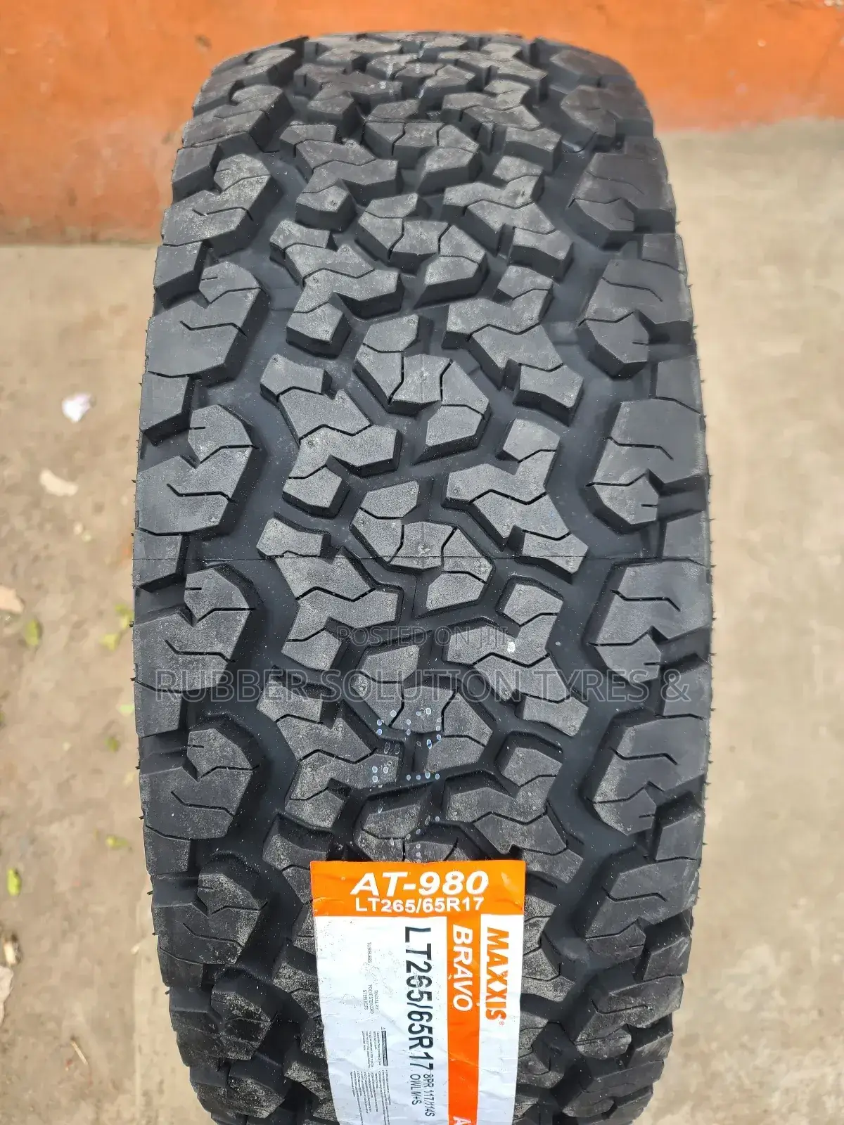 265 /65 R17 Maxxis Tyres Bravo a/T980 All-Terrain
