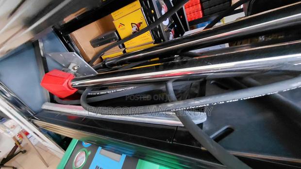 Heavy Duty Oil Pump Machine With Pipe and Regulator. - thumbnail 3