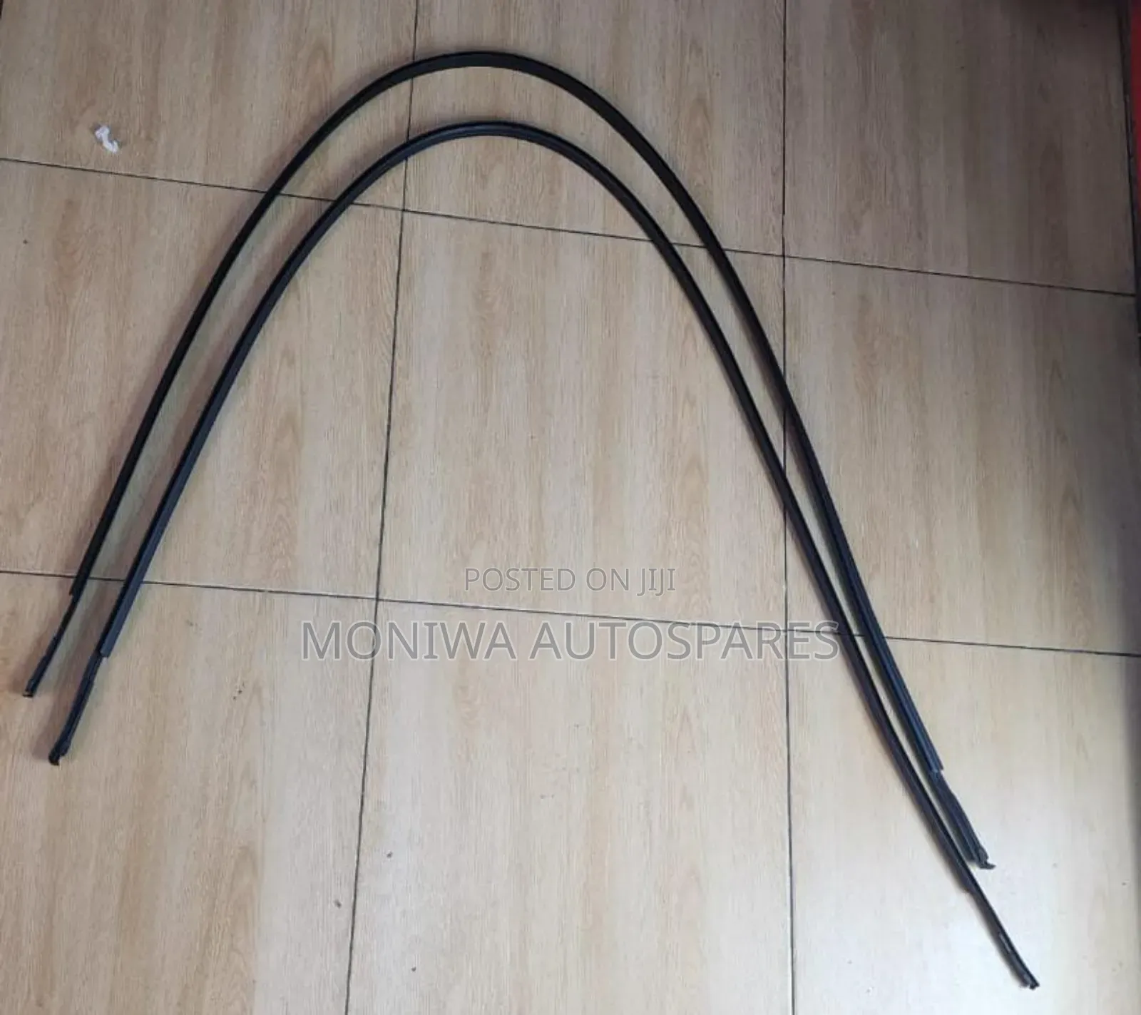 Roof Moulding Toyota Ist