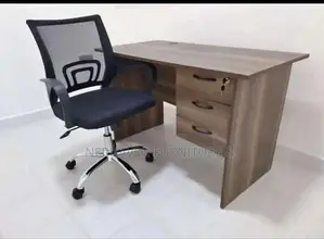 Modern Office Desk for Sale - Strong Stylish and Affordable