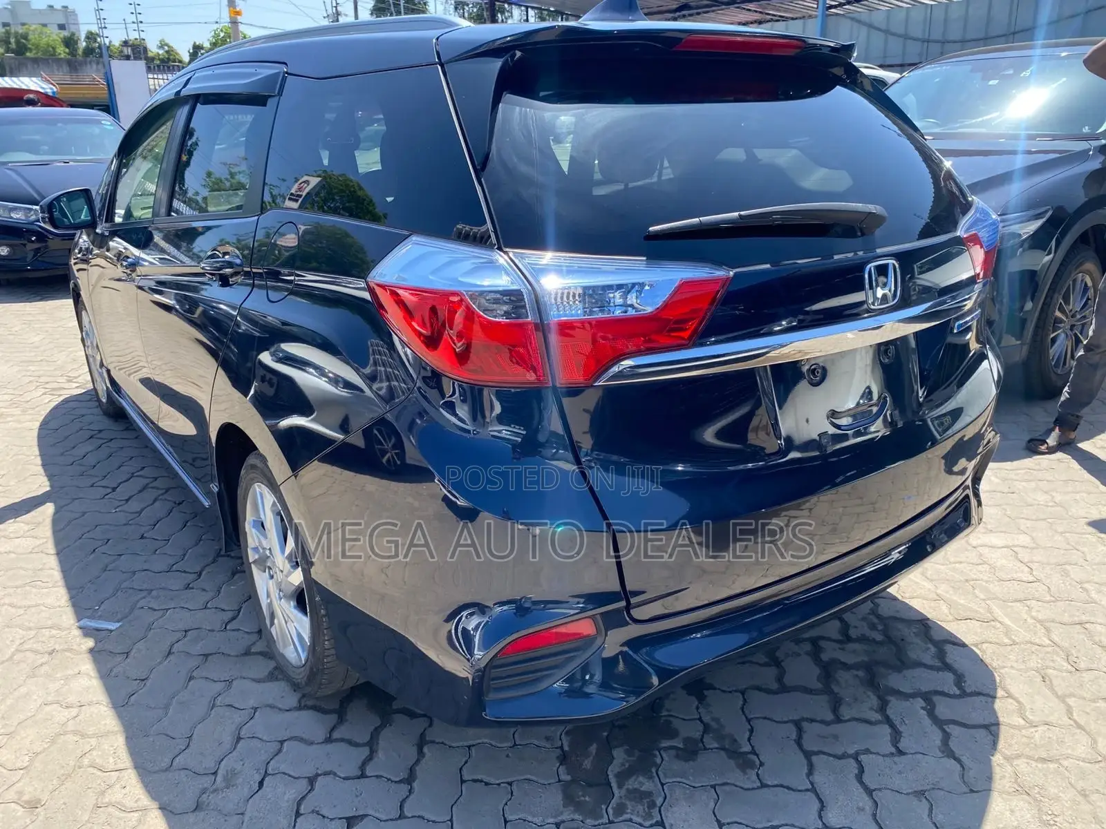 Honda Fit Shuttle 2018 Blue