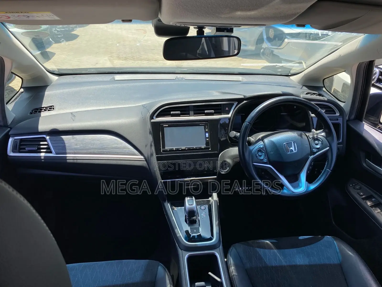 Honda Fit Shuttle 2018 Blue