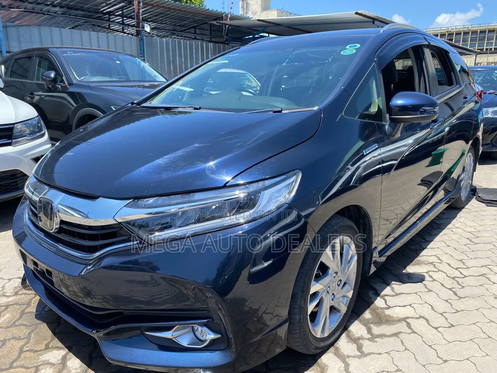 Honda Fit Shuttle 2018 Blue