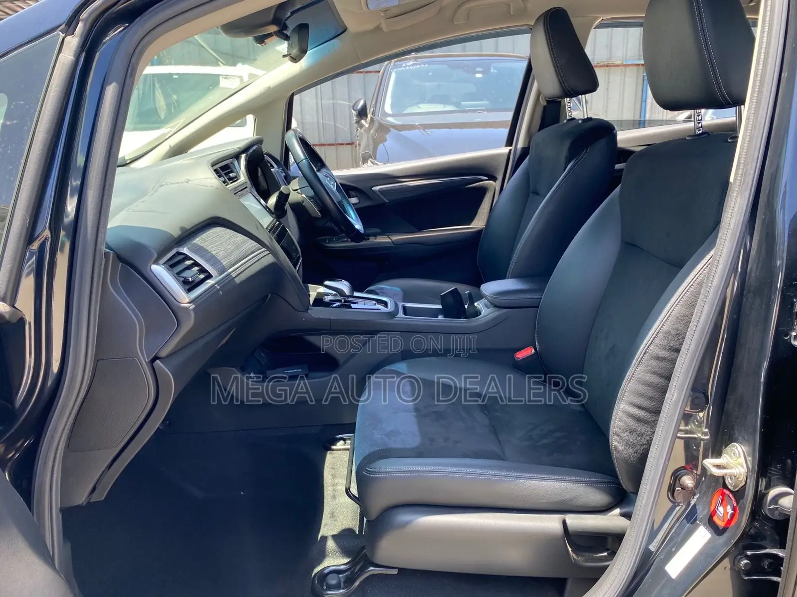 Honda Fit Shuttle 2018 Blue