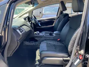 Honda Fit Shuttle 2018 Blue