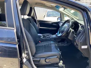 Honda Fit Shuttle 2018 Blue